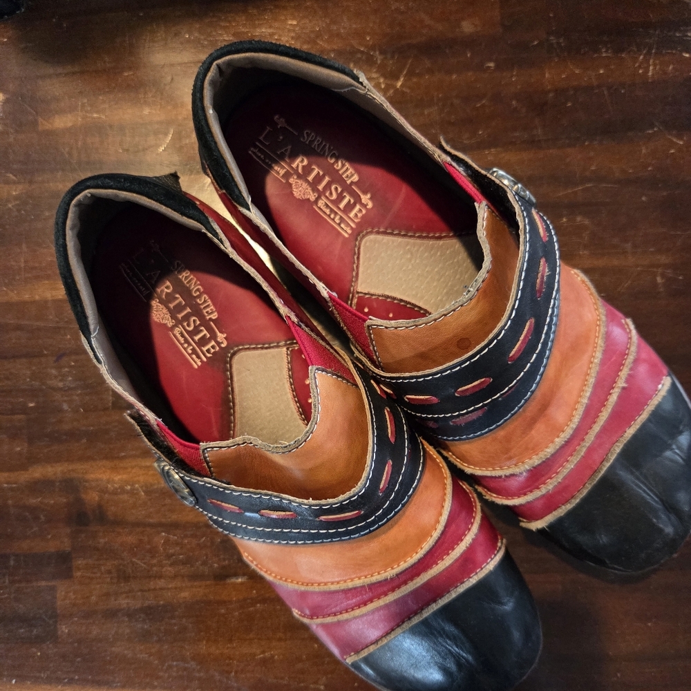 L’Artiste Sherbet Clogs EU40/US 9 |Hand-Painted Leather|Boho Comfort|Spring Step - Picture 2 of 6